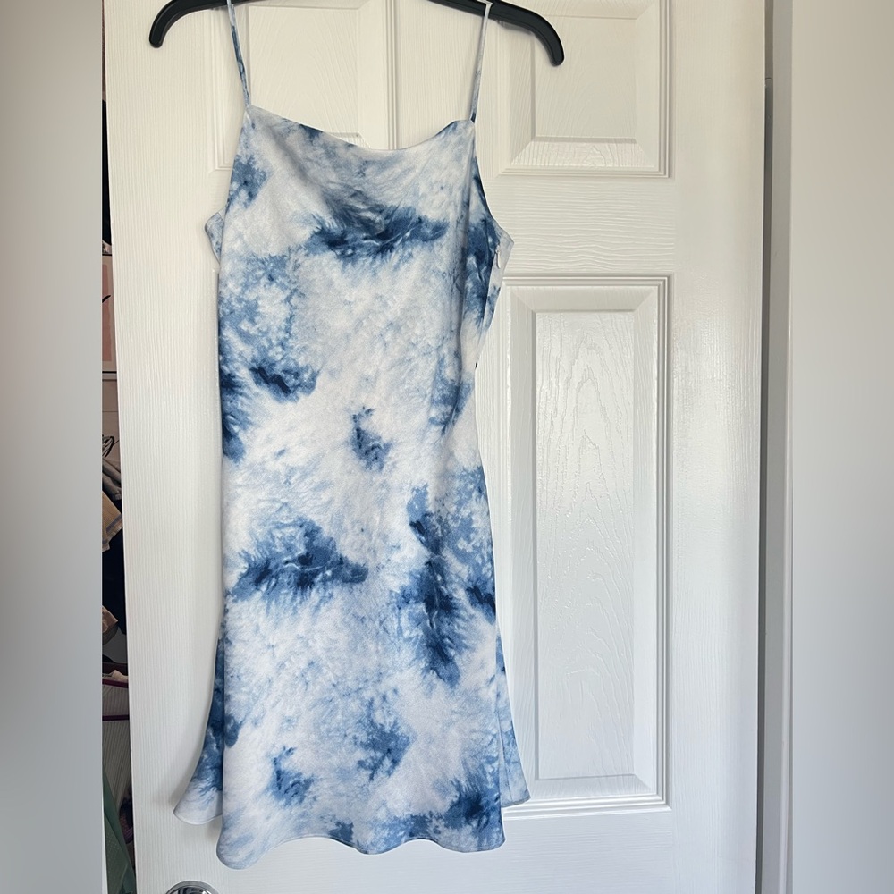 Blue Tie-Dye Sleeveless Dress